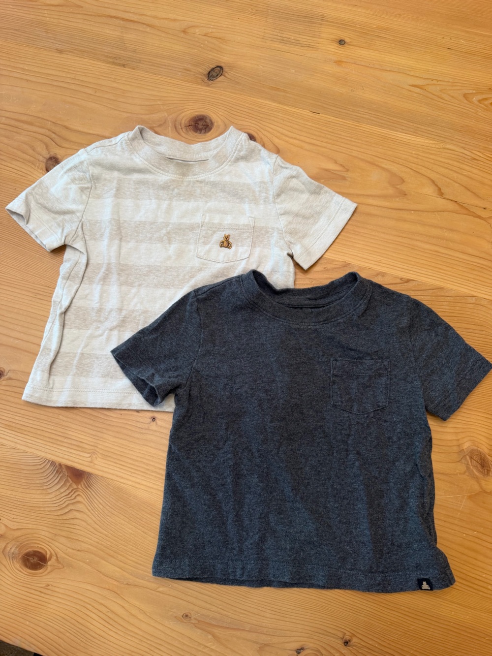 Short Sleeve Pocket Tees - Charcoal and Light Beige